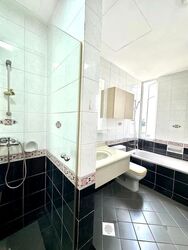 Queensway Tower / Queensway Shopping Centre (D3), Apartment #586063121